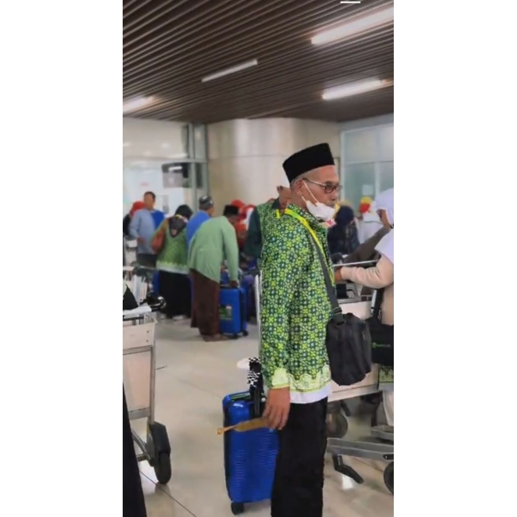 Kain Batik hijau Arminareka - Kain Hijau Arminareka - Kain Seragam Umroh Arminareka - Kain Seragam U