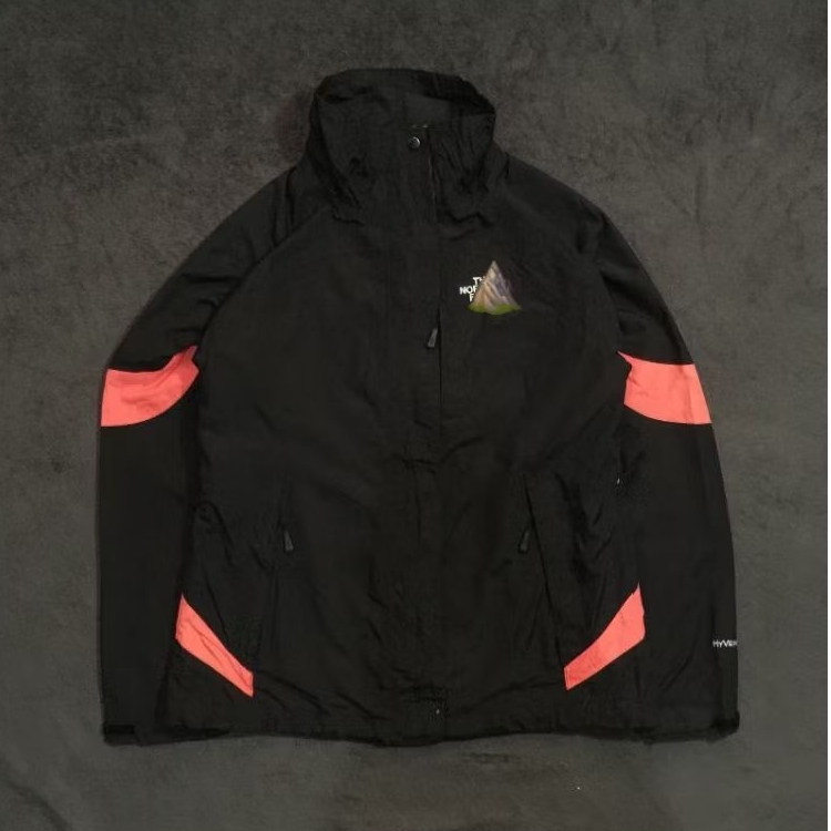 Outdoor Jacket "The North Face" Hyvent Series | Preloved (second)