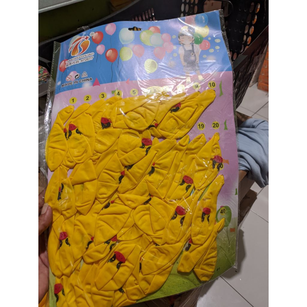40 pcs balon emoji kuning - balon emoji lembaran siap jual isi 40 pcs / balon emoticon / balon emoji