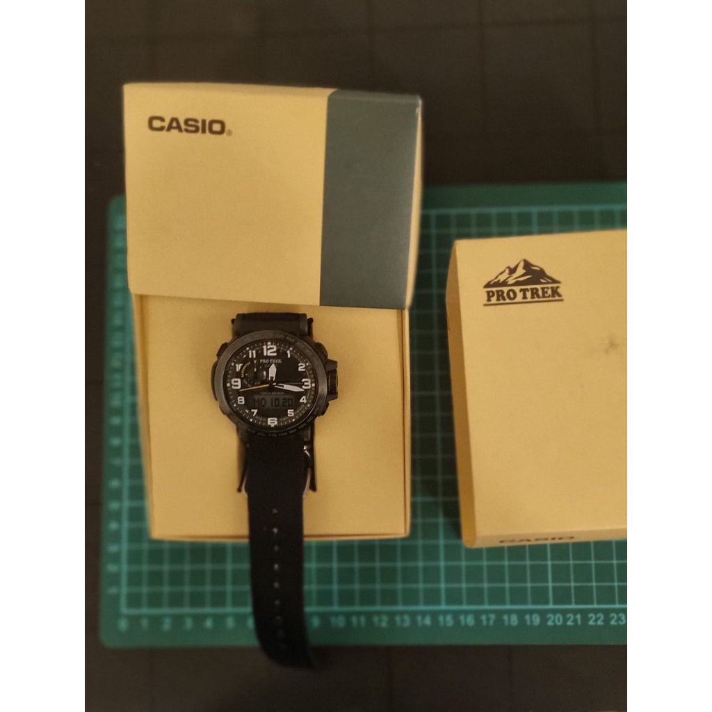 Casio Protrek PRG-601YB-3DR Solar Powered Army Green