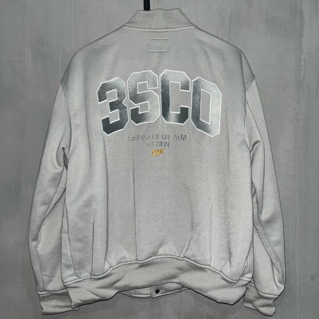 JACKET VARSITY 3SECOND LIKENEW