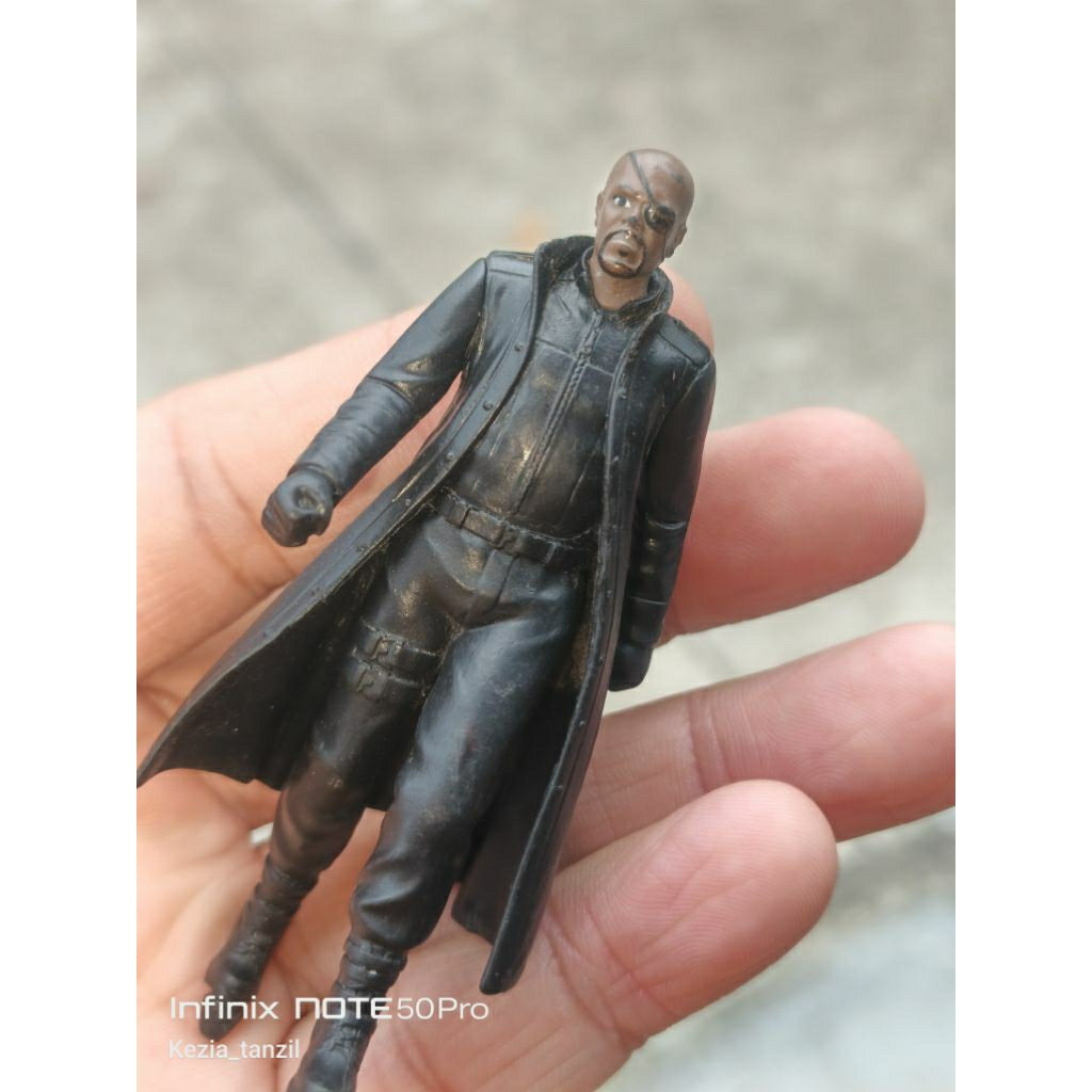 ACTION FIGURE FIGUR SUPERHERO SUPER HERO NICK FURRY NICKFURRY NIK FURY FURRI FURI LEADER AVENGER WEA