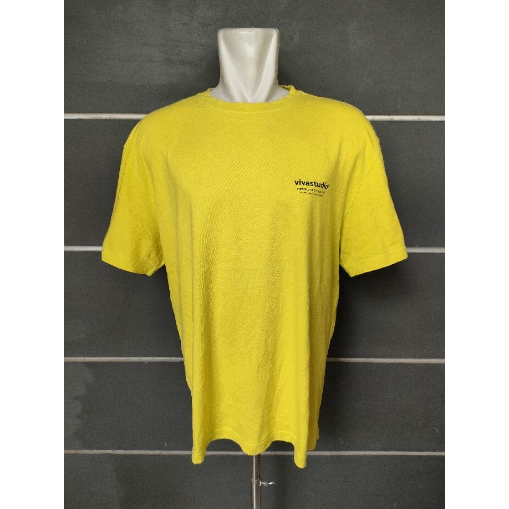 T-shirt Kaos Vivastudio kuning XL