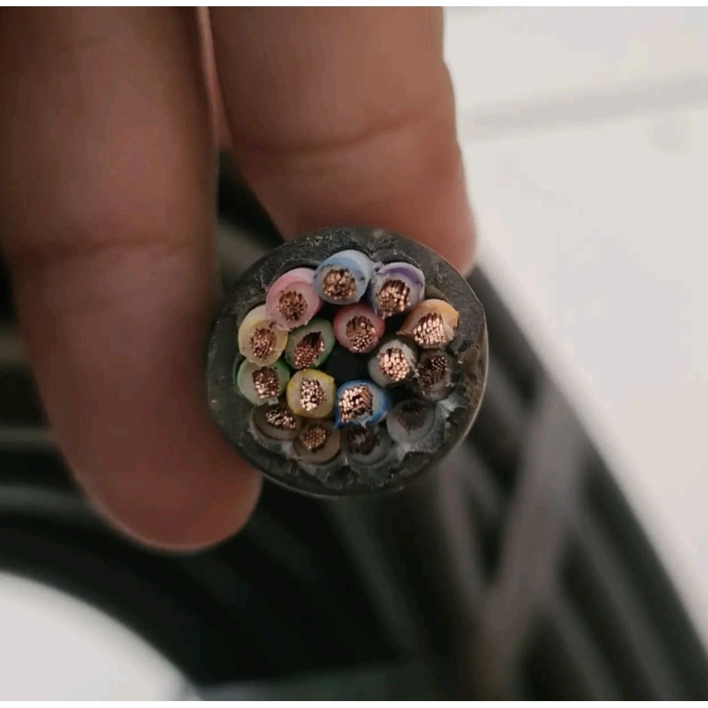 Kabel Kontrol NYYHY 16x1.5 mm2 Jembo Kabel Listrik Serabut 16 x 1.5 mm Hitam Meteran