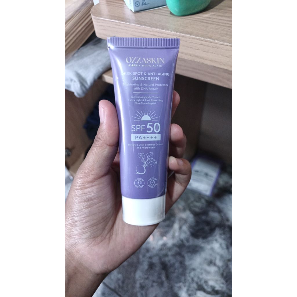Ozzaskin dark spot & anti aging sunscreen new