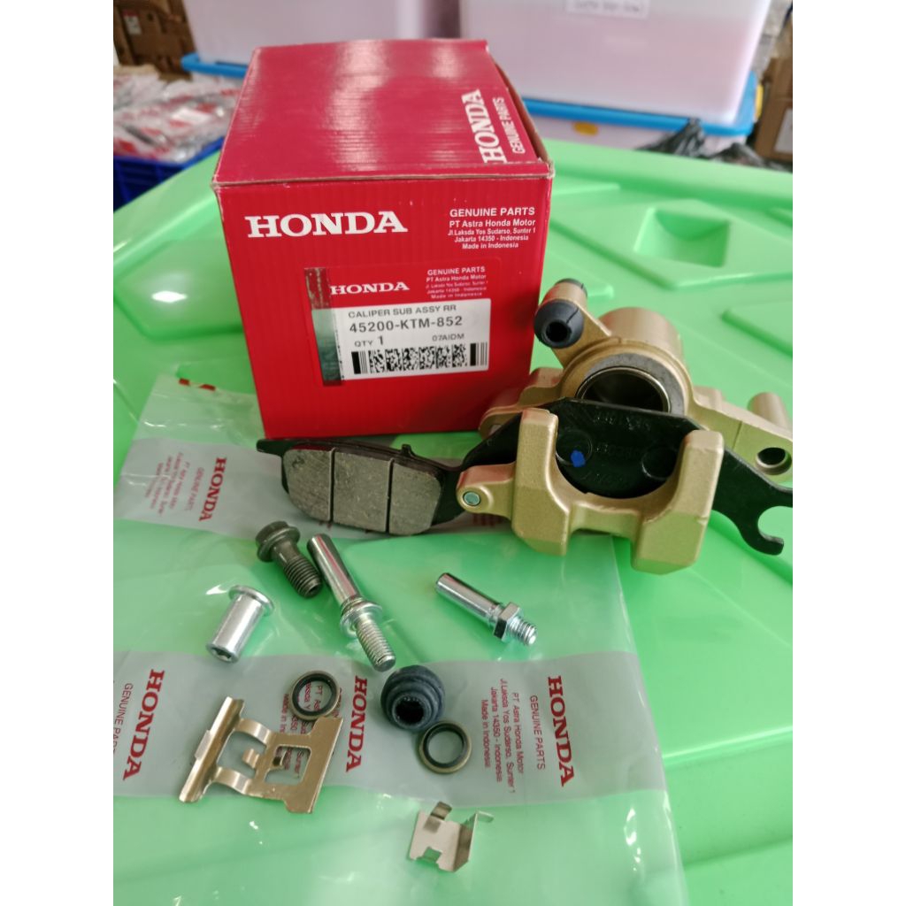 Kaliper Cakram Bawah (Honda) Supra X 125 Helm In , Blade New, Supra X 125 KODE PART (45200-KTM-852)