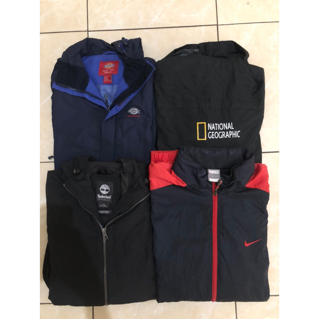 ‼️ELESSE‼️DICKIES‼️BORONGAN TRACKTOP BRAND