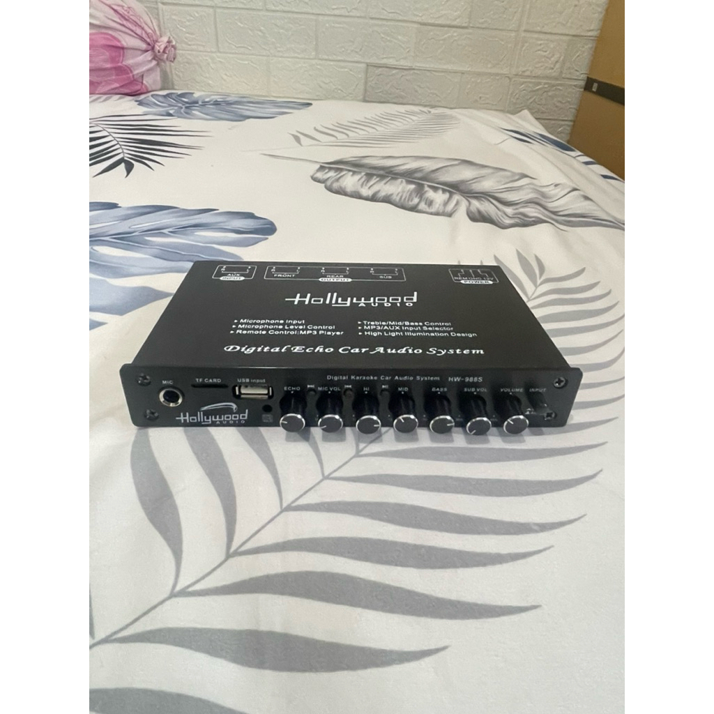 Parametric Pre Amp HOLLYWOOD HW-988S Audio Mobil - USB - Plus Remote & 1 Lobang MIC