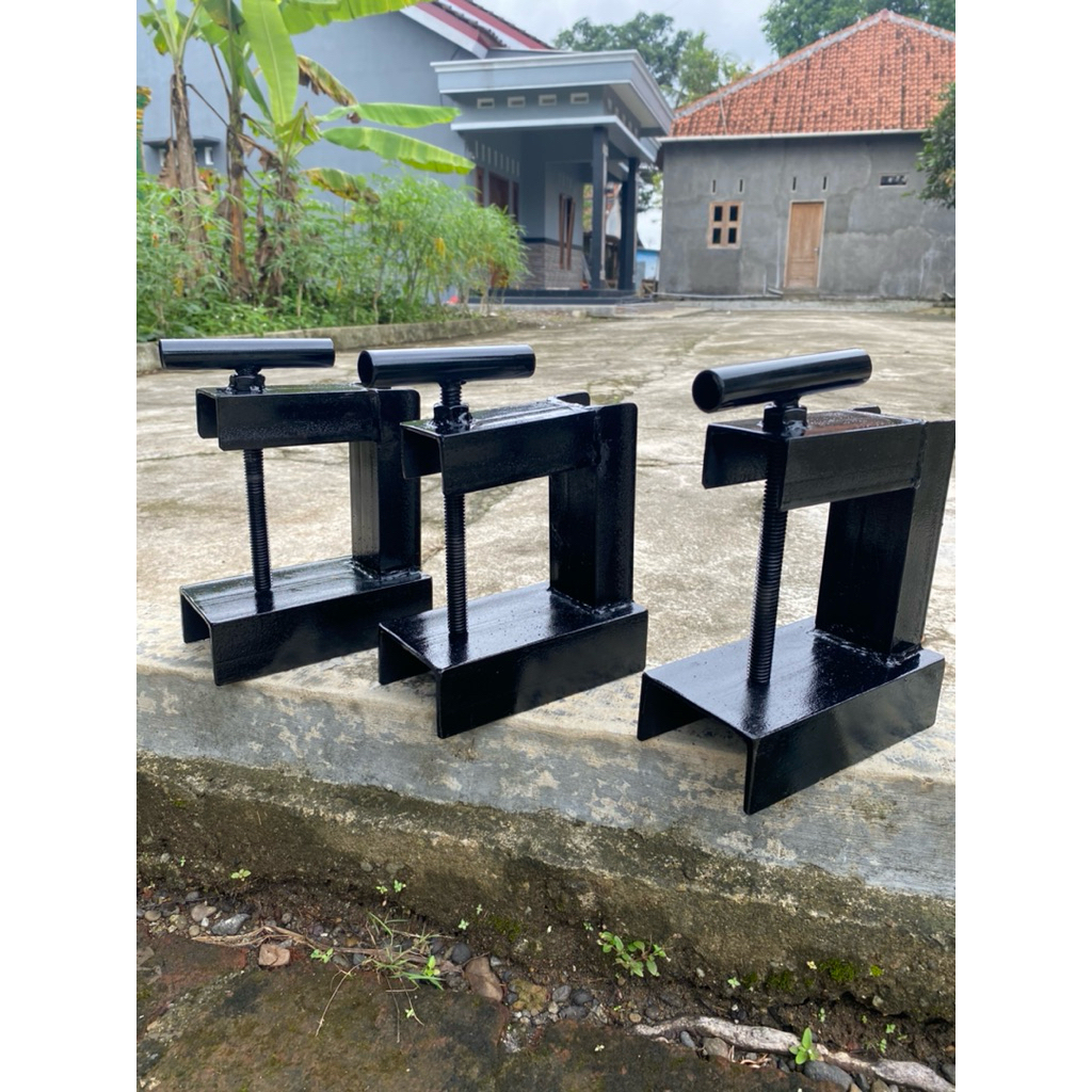 Tambal ban besi UNP/ kanal