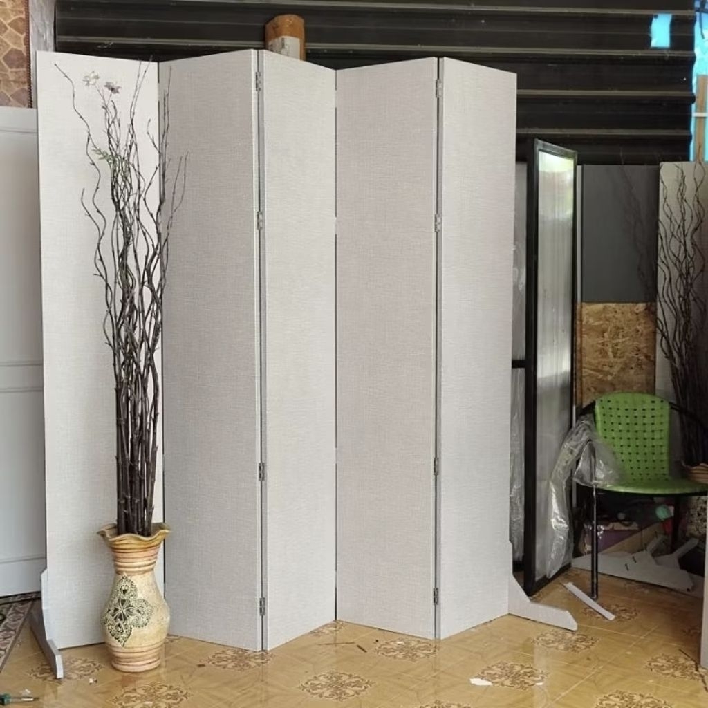 sekat ruangan tinggi 2,4 meter tipe m1