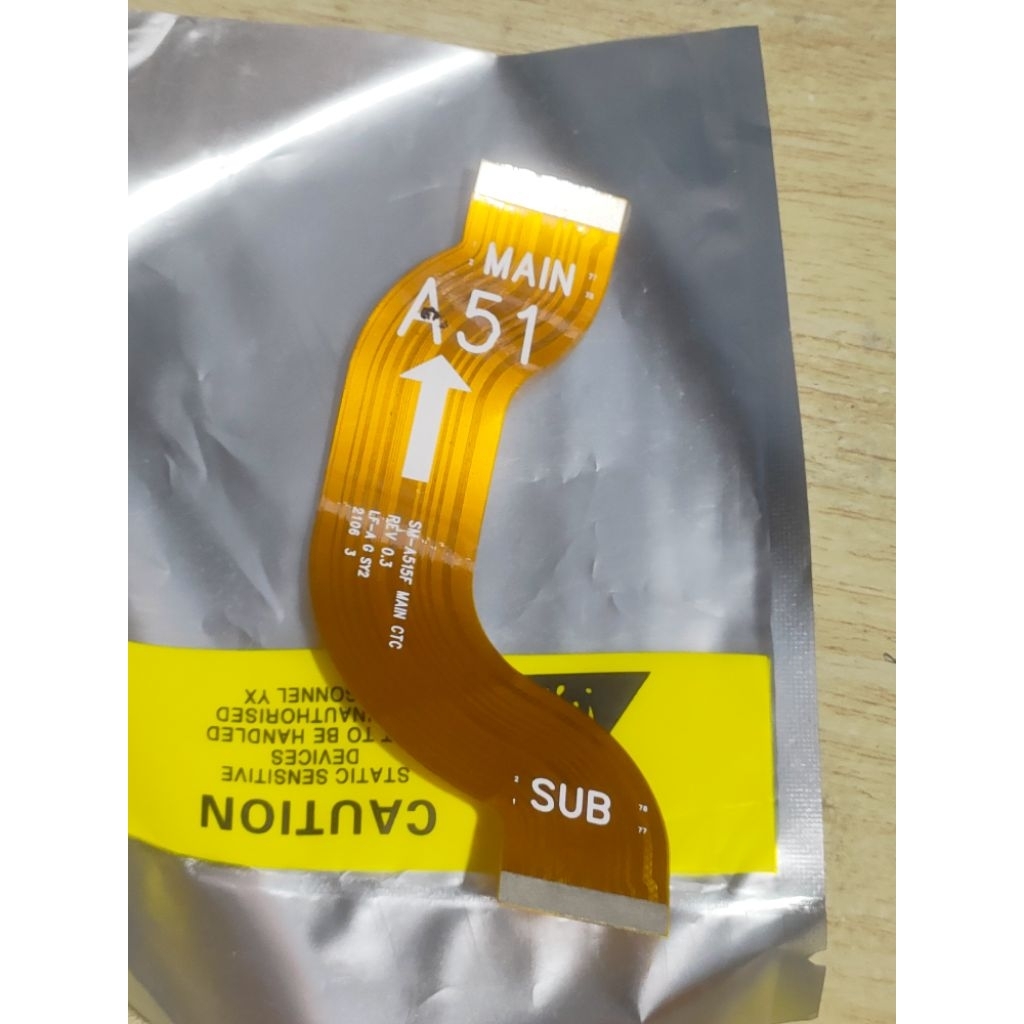 Fleksibel penghubung konektor mesin Samsung A51 normal