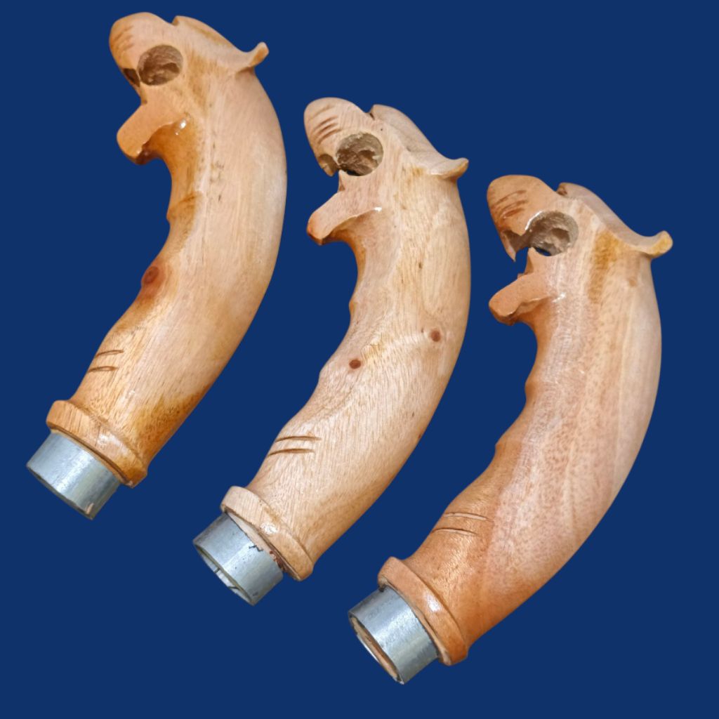 gagang golok siap pasang model singa / gagang golok di pernis variasi baru