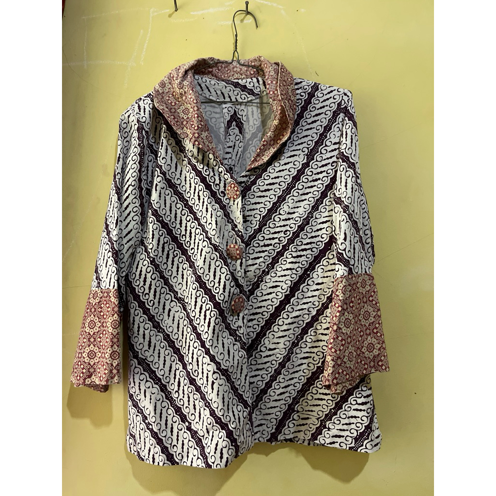 blouse batik wanita kerah