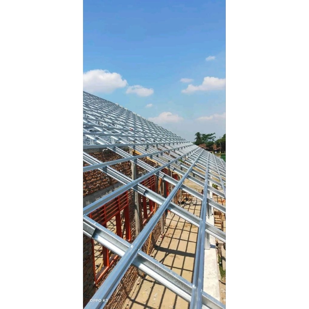 RENOVASI ATAP BAJA RINGAN TERPASANG