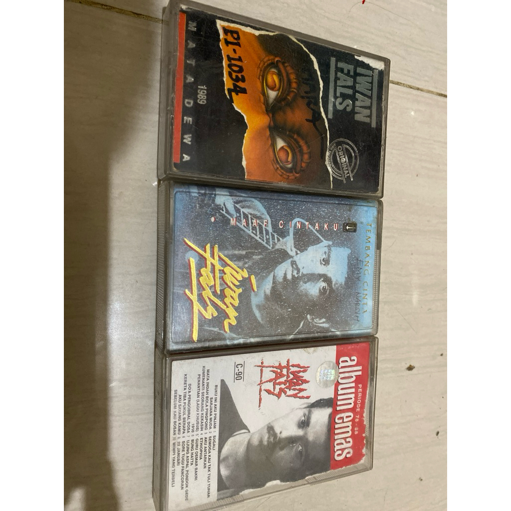 Kaset Pita Iwan Fals