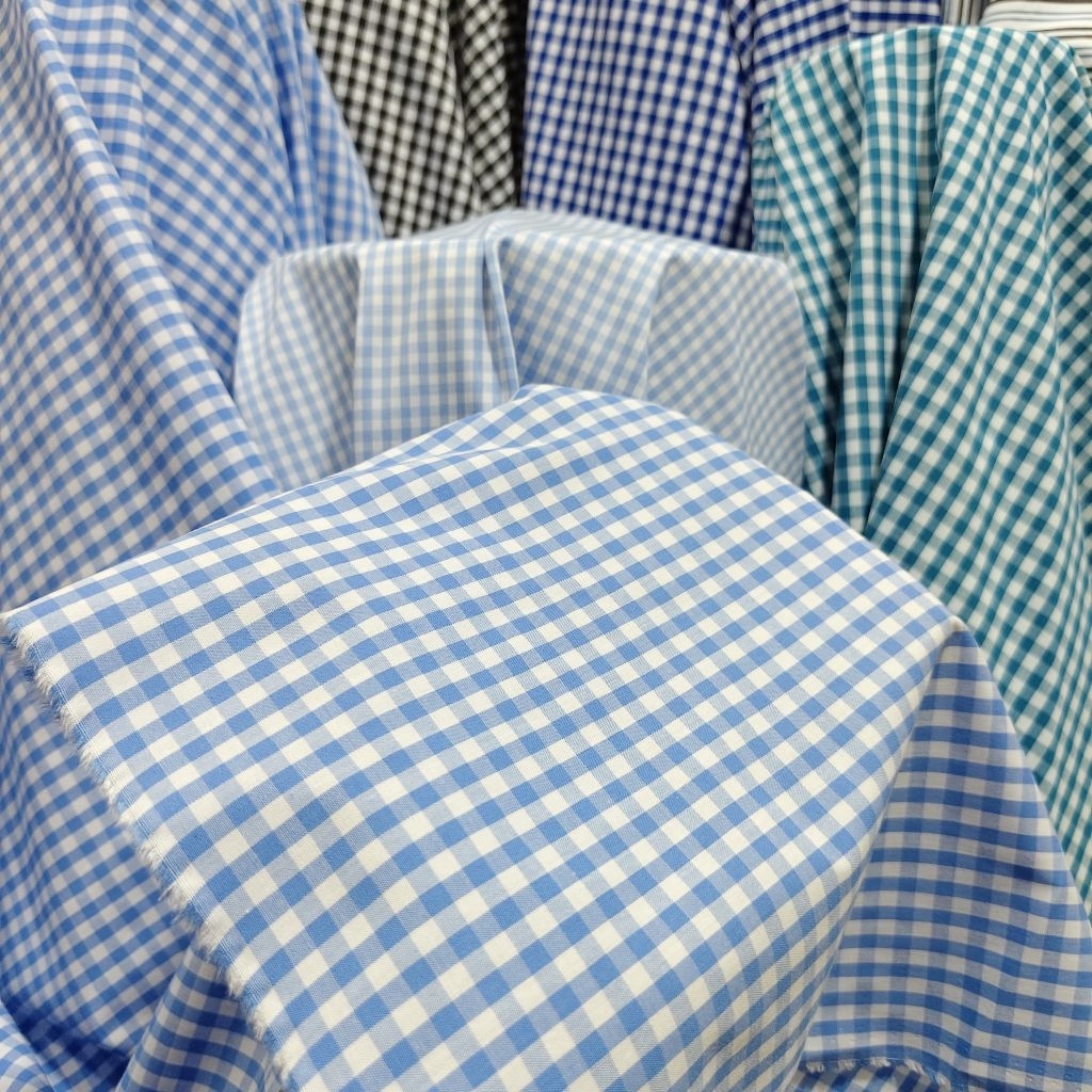 KAIN KATUN POPLIN MOTIF KOTAK ABADI SISA GARMENT  - KAIN KATUN MOTIF KOTAK KECIL HARGA/0,5M