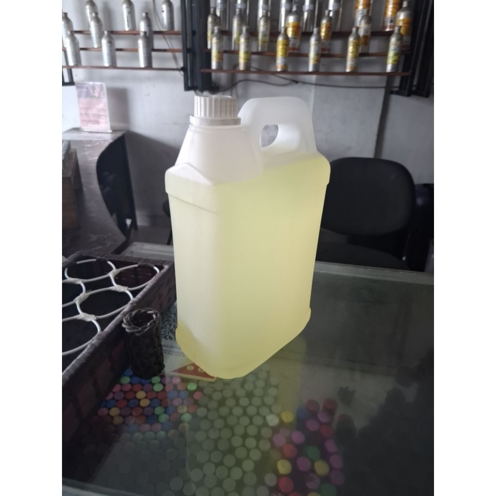 pewangi laundry parfum downi black downi mistiqu pengharum baju super 5 L