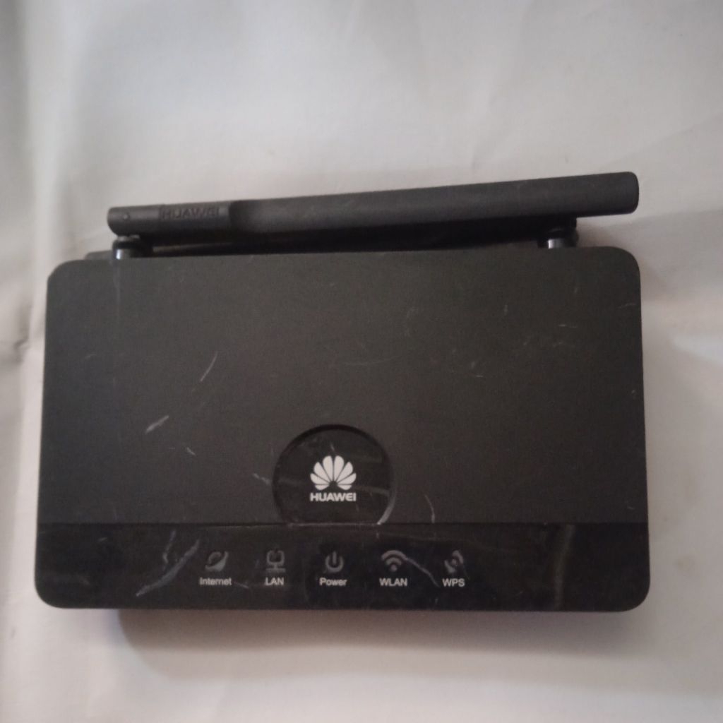 HUAWEI WS330 (300mbps wireless Router)