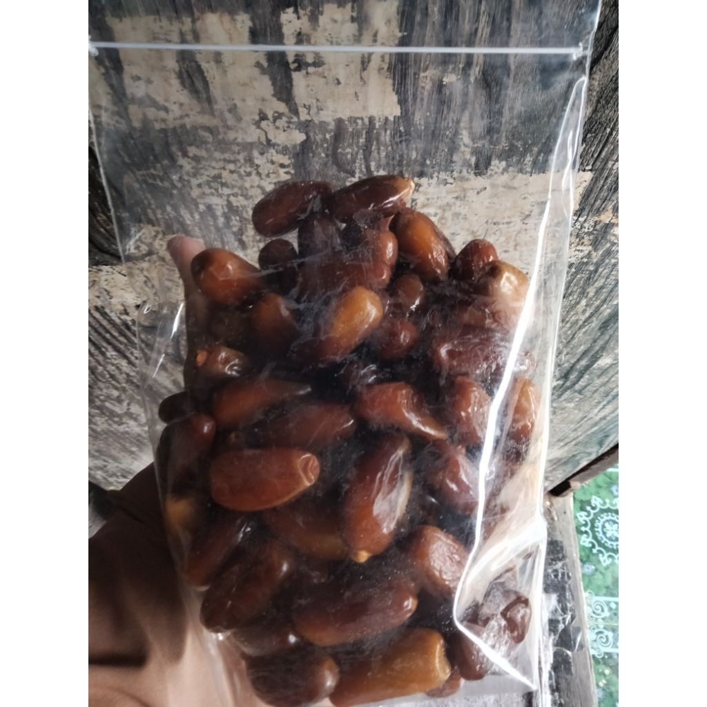 kurma/buah kurma/kurma tunis madu barari