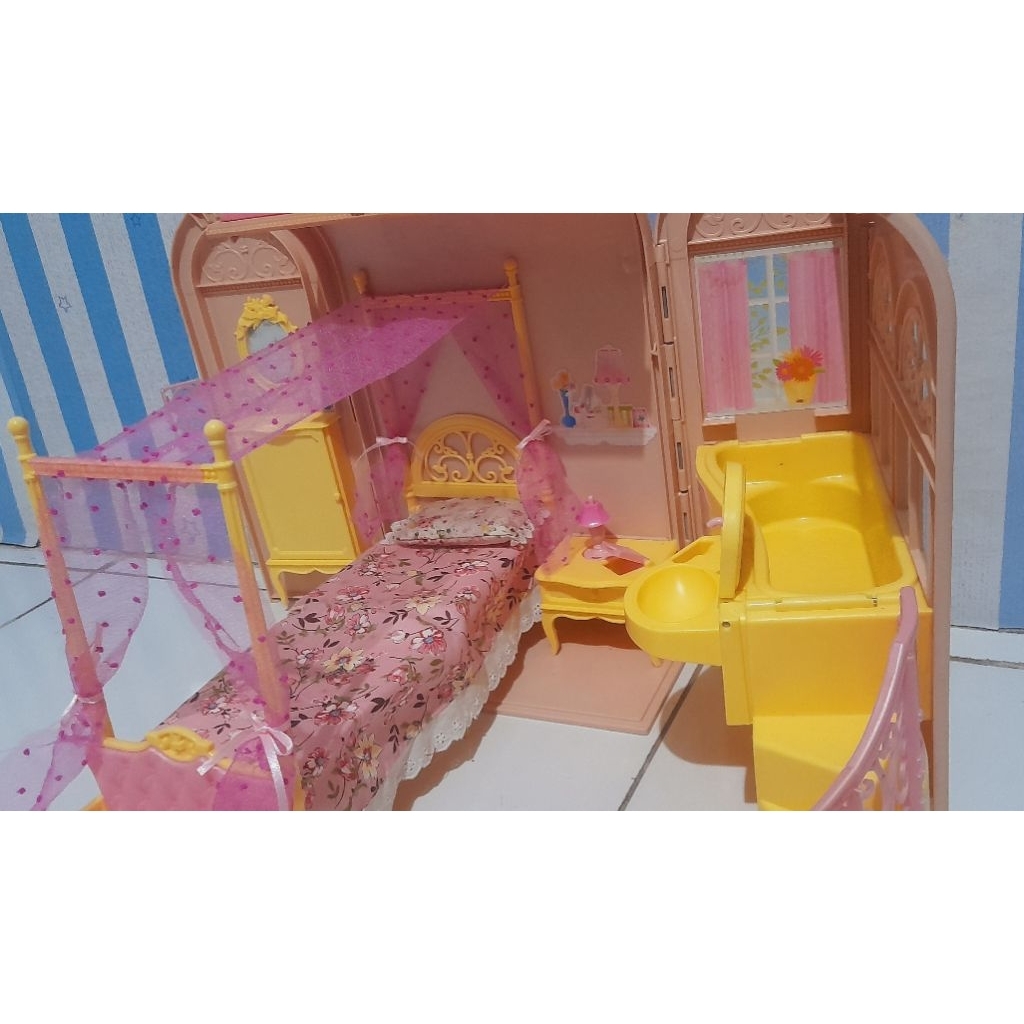 rumah koper barbie preloved mattel