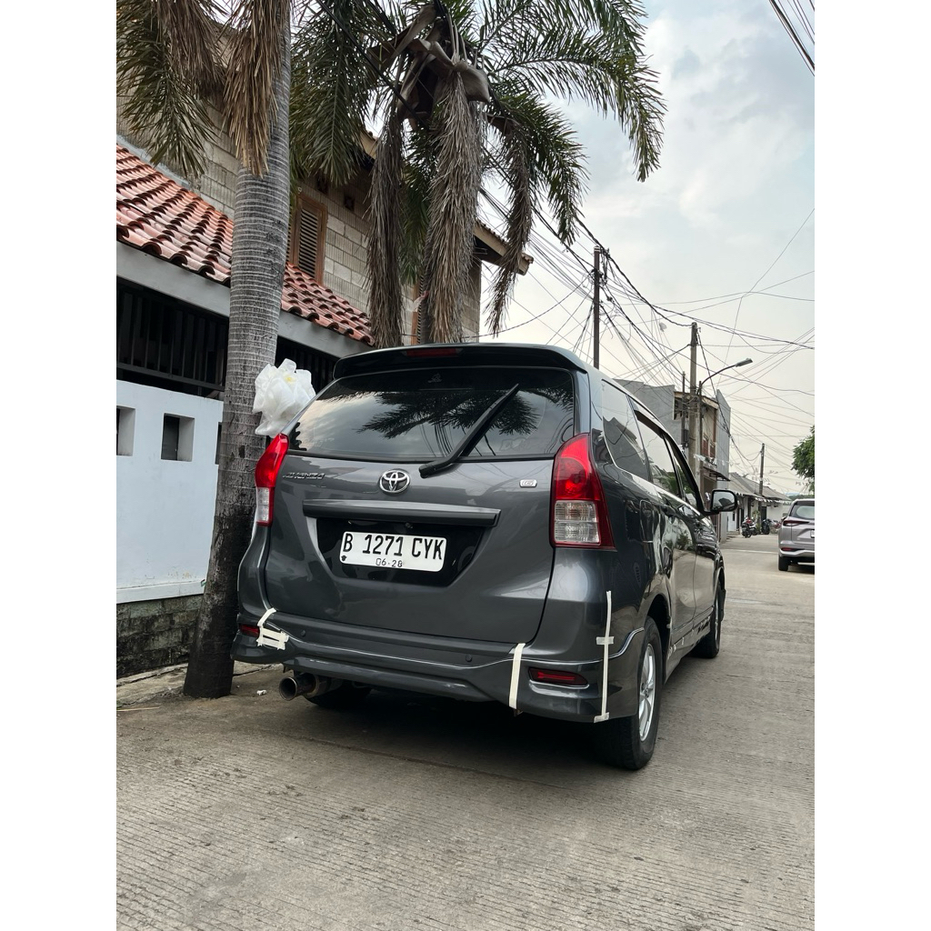 Bodykit Belakang Avanza Luxury 2012 - 2016 Plastik ABS
