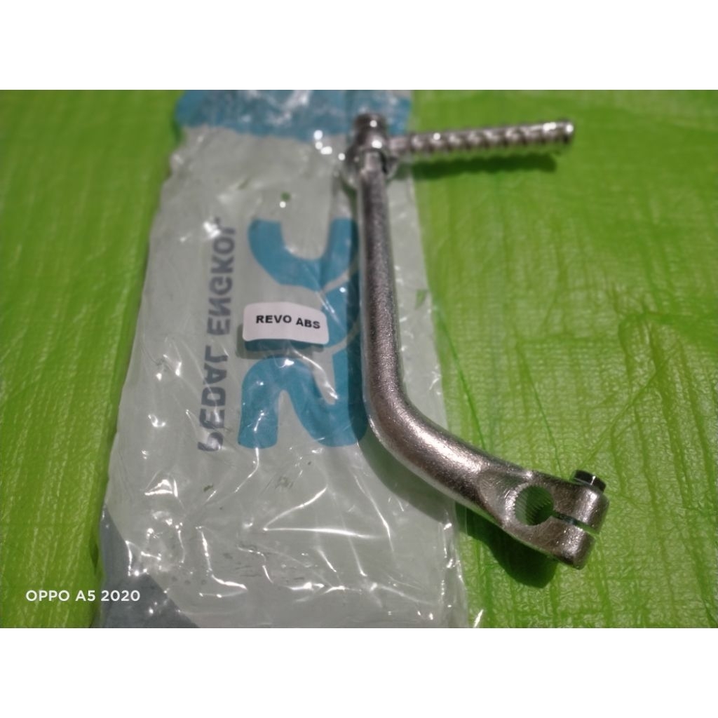 Selahan/kick stater revo absolute/revo lama