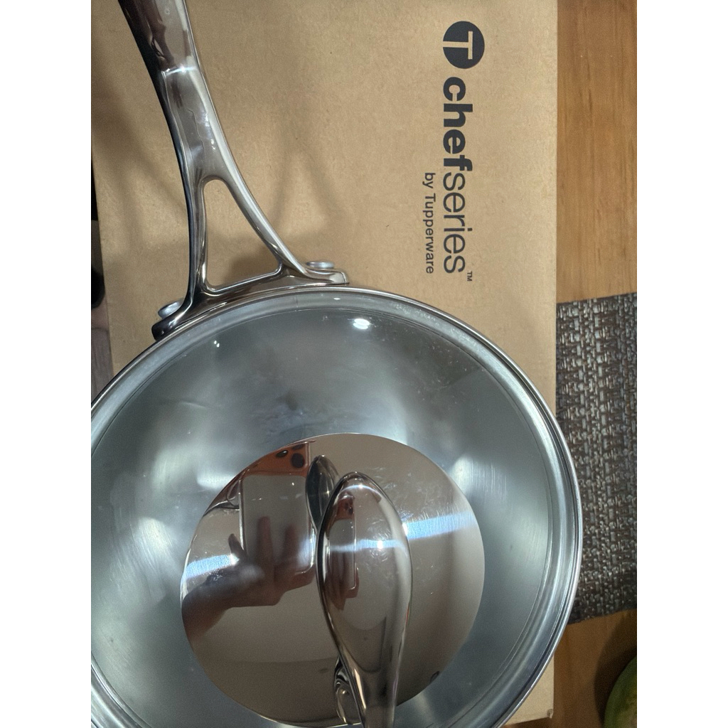 Sauce Pan 2.4L with Glass Cover - Chef Series by Tupperware, Panci Serbaguna