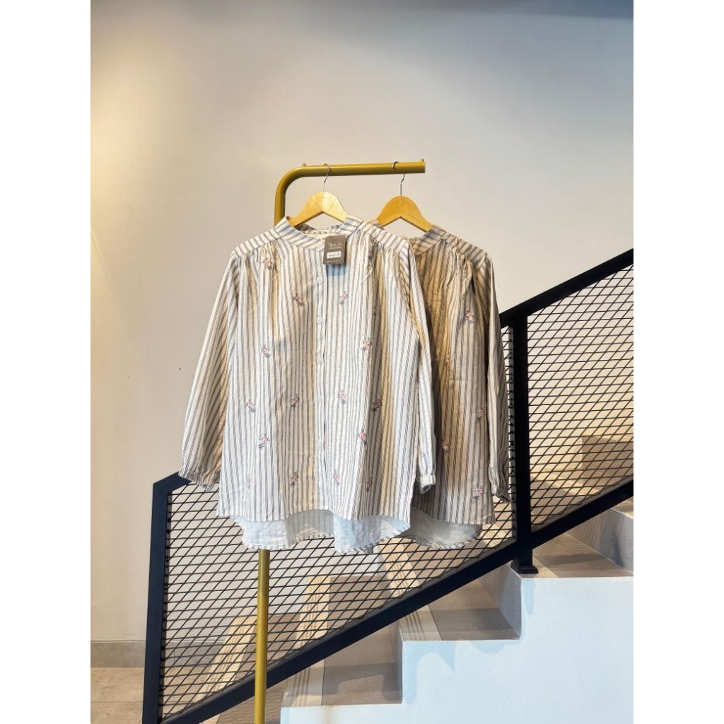Dini top by queenbee