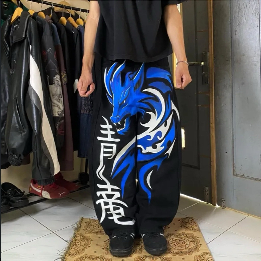 Hand Painted Baggy Jeans "Dragon Art"