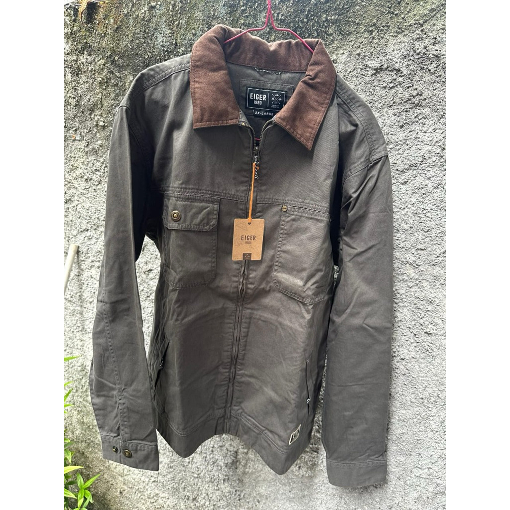 jaket eiger second belum pernah pakai dari baru