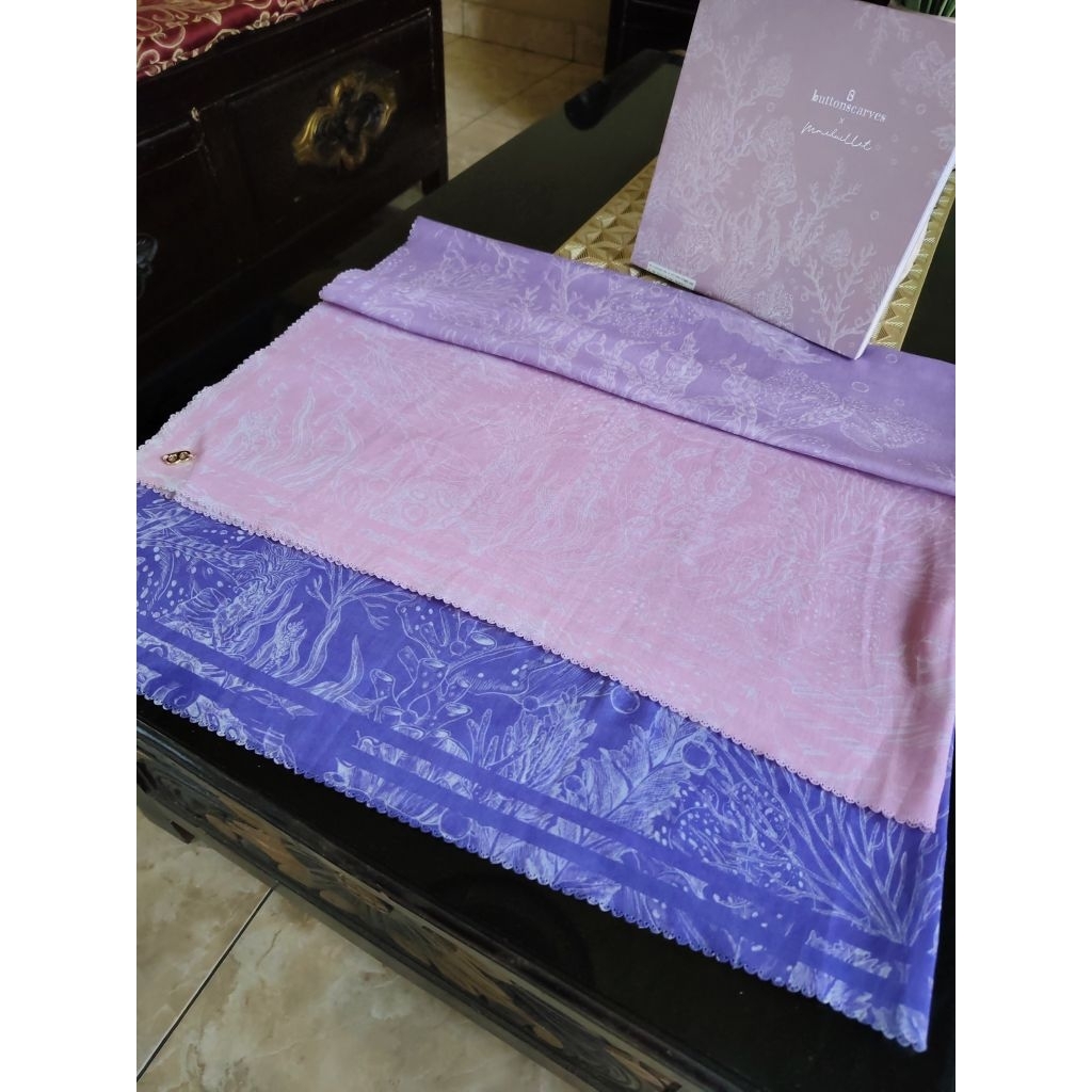 El Mar Minorca Pinky Sky Buttonscarves