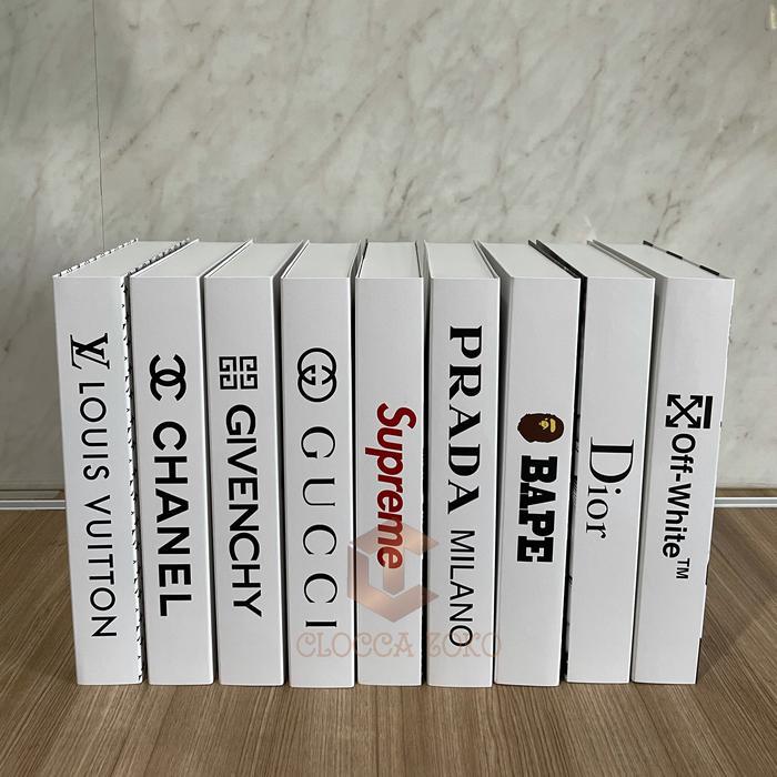 Buku pajangan buku palsu dummy book properti foto property foto