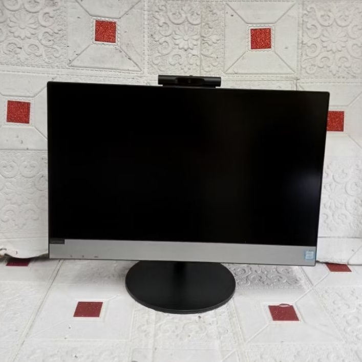 PC ALL IN ONE/AIO LENOVO V530 FREMALESS.CORE I 3 8100.RAM 4 GB.HDD 1 TB.SUPER MULUS