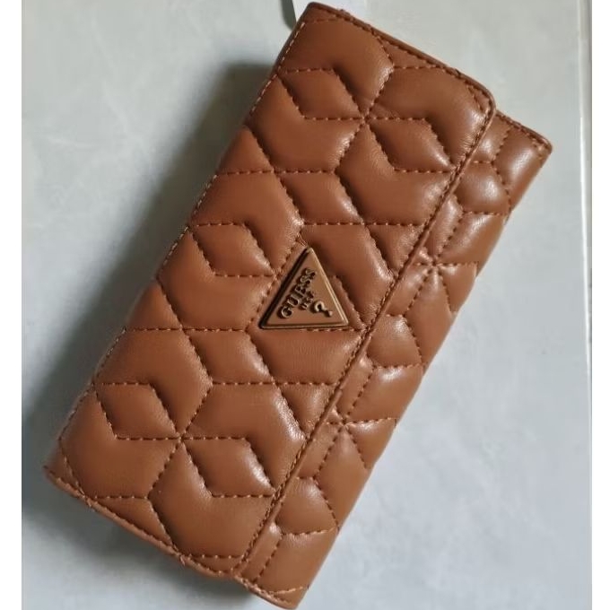 Dompet Zipper Guess Original Counter