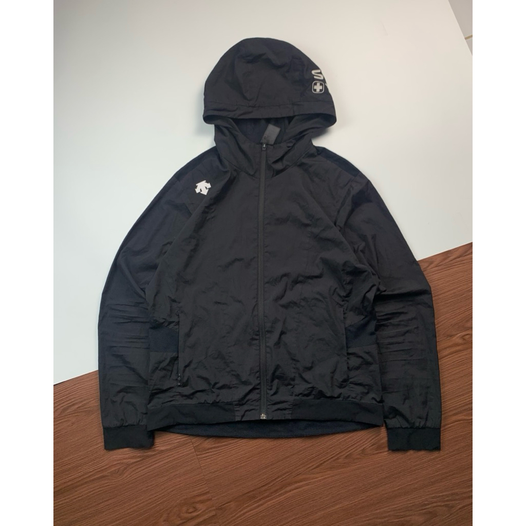 Descente Running Jacket