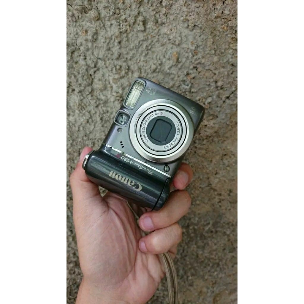 canon powershot a590is