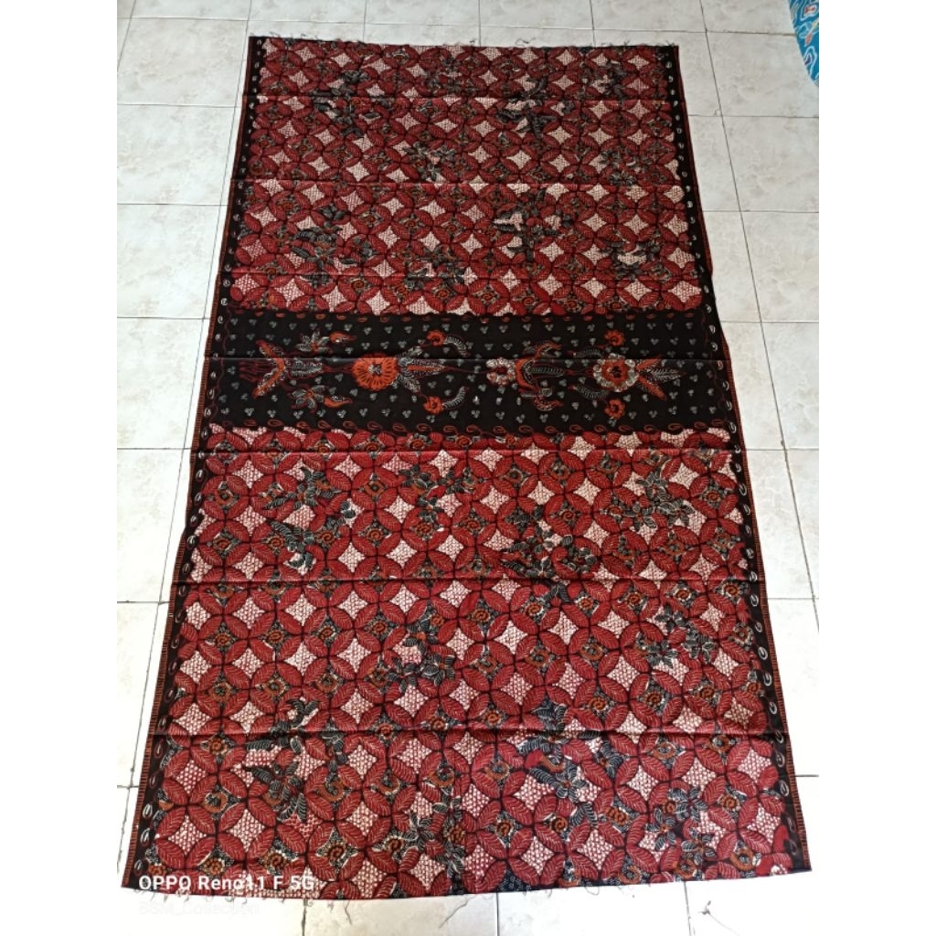 KAIN SARUNG BATIK TULIS