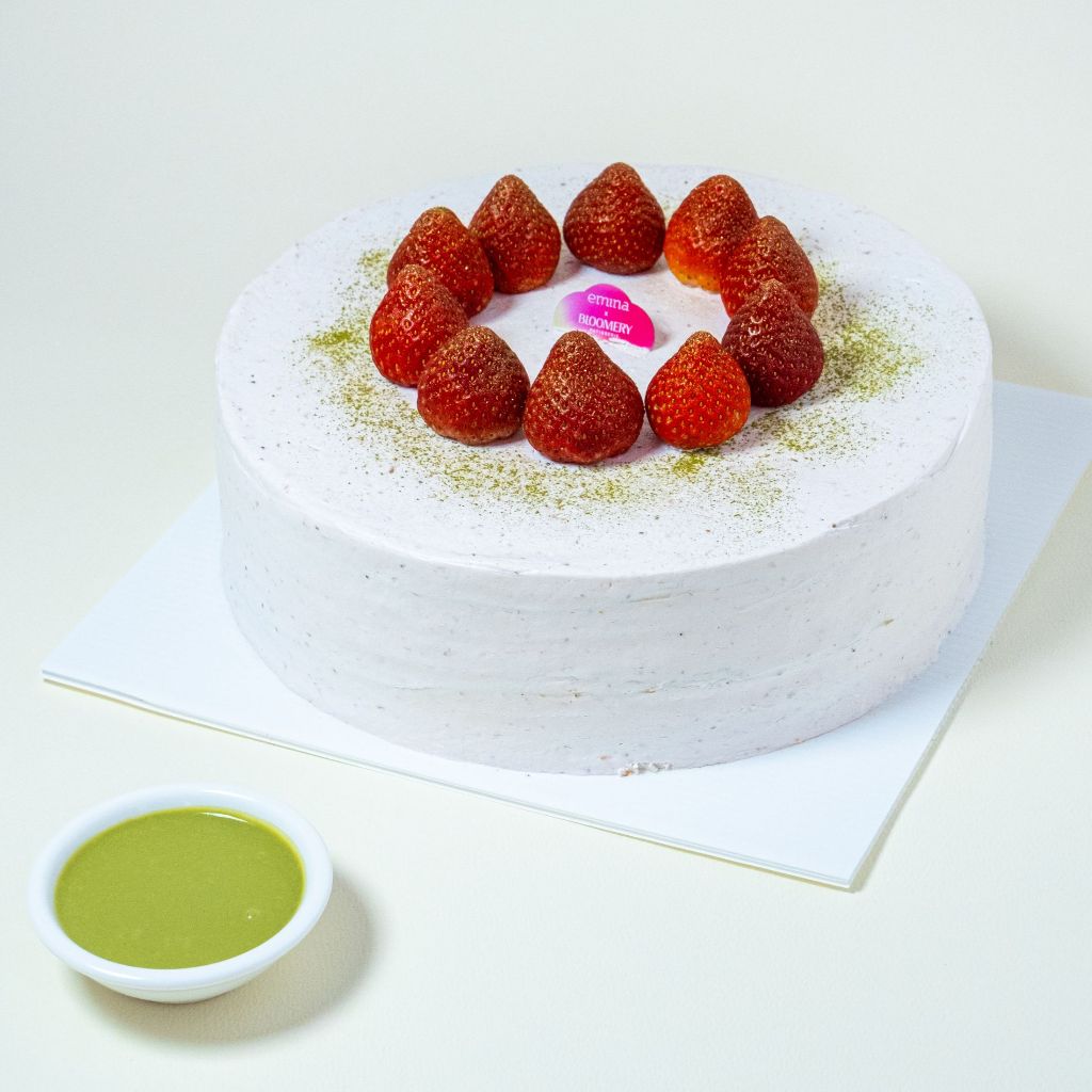 Strawberry Cheesecake Mille Crepe 20cm - Birthday Cake