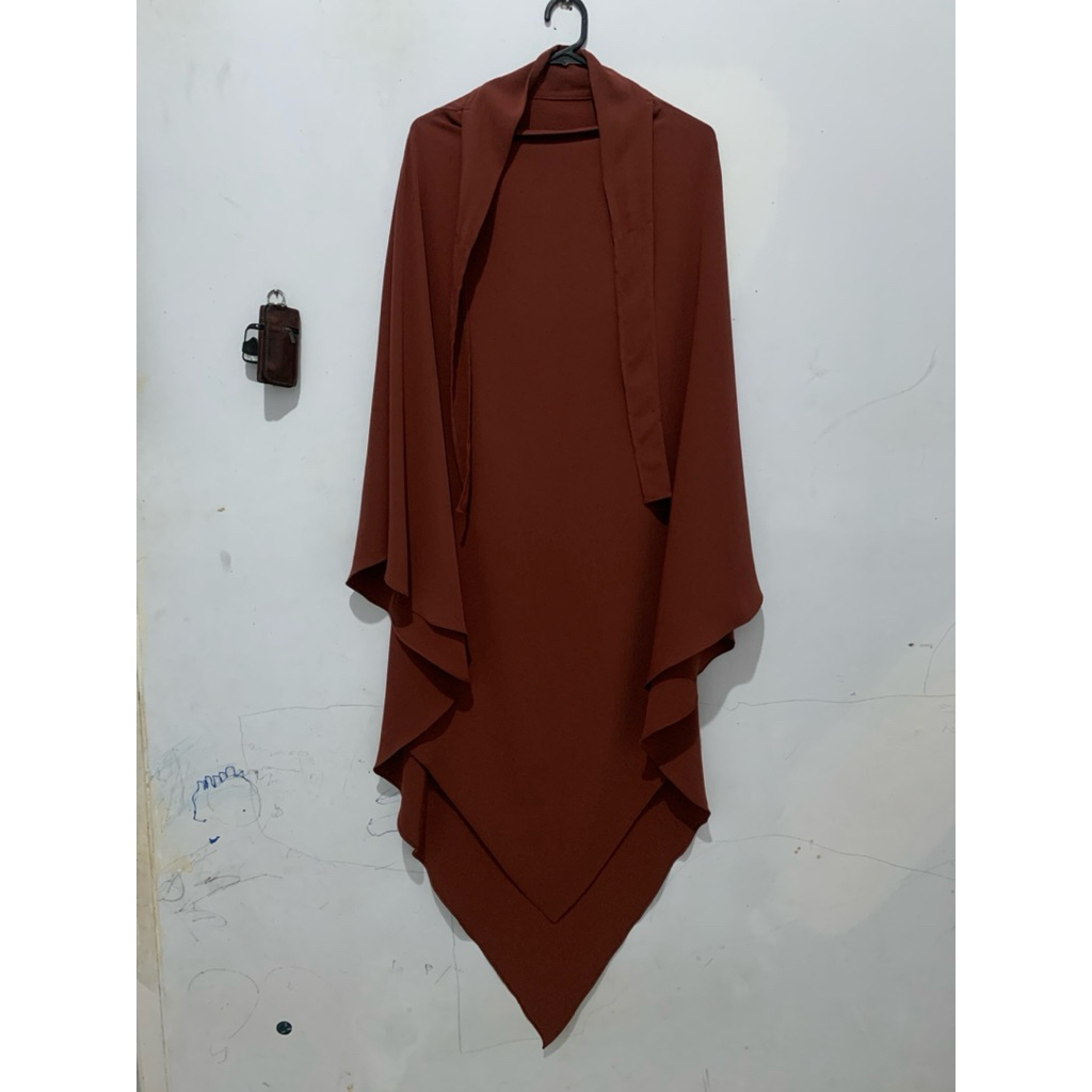 Preloved Elmadina Huda FK cinnamon