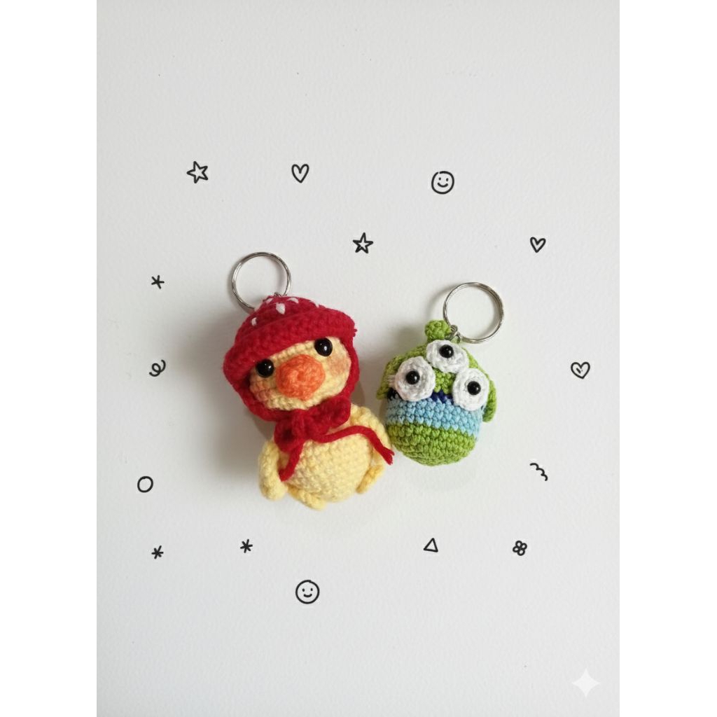 crochet gantungan kunci bebek & alien toy's story