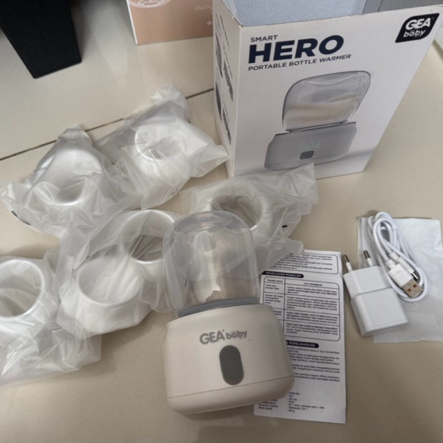 Preloved GEA BABY Smart Hero Portable Bottle Warmer GPW-100 Penghangat botol susu Pemanas Asi Elektr