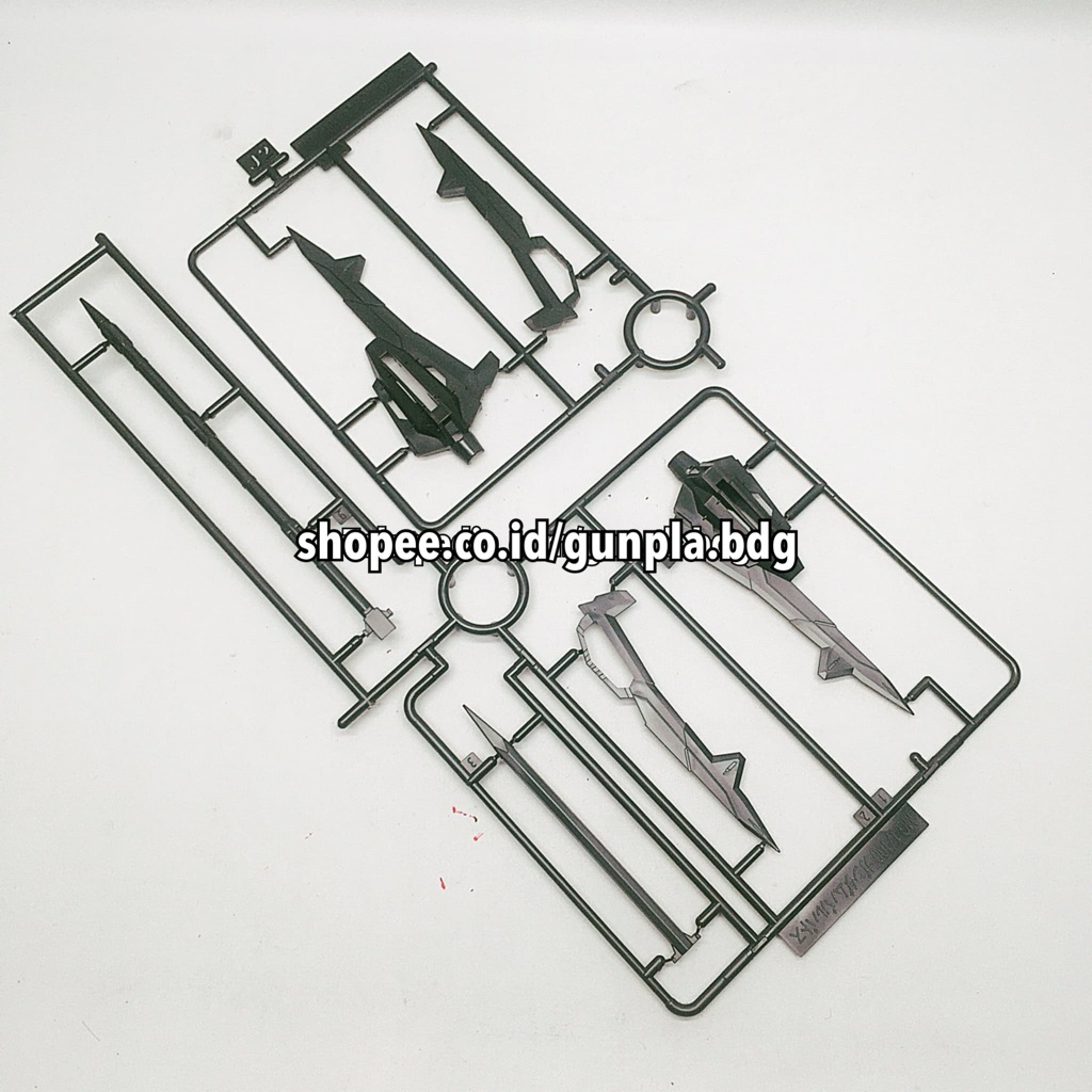 Bandai MG Gundam Barbatos Part Mace