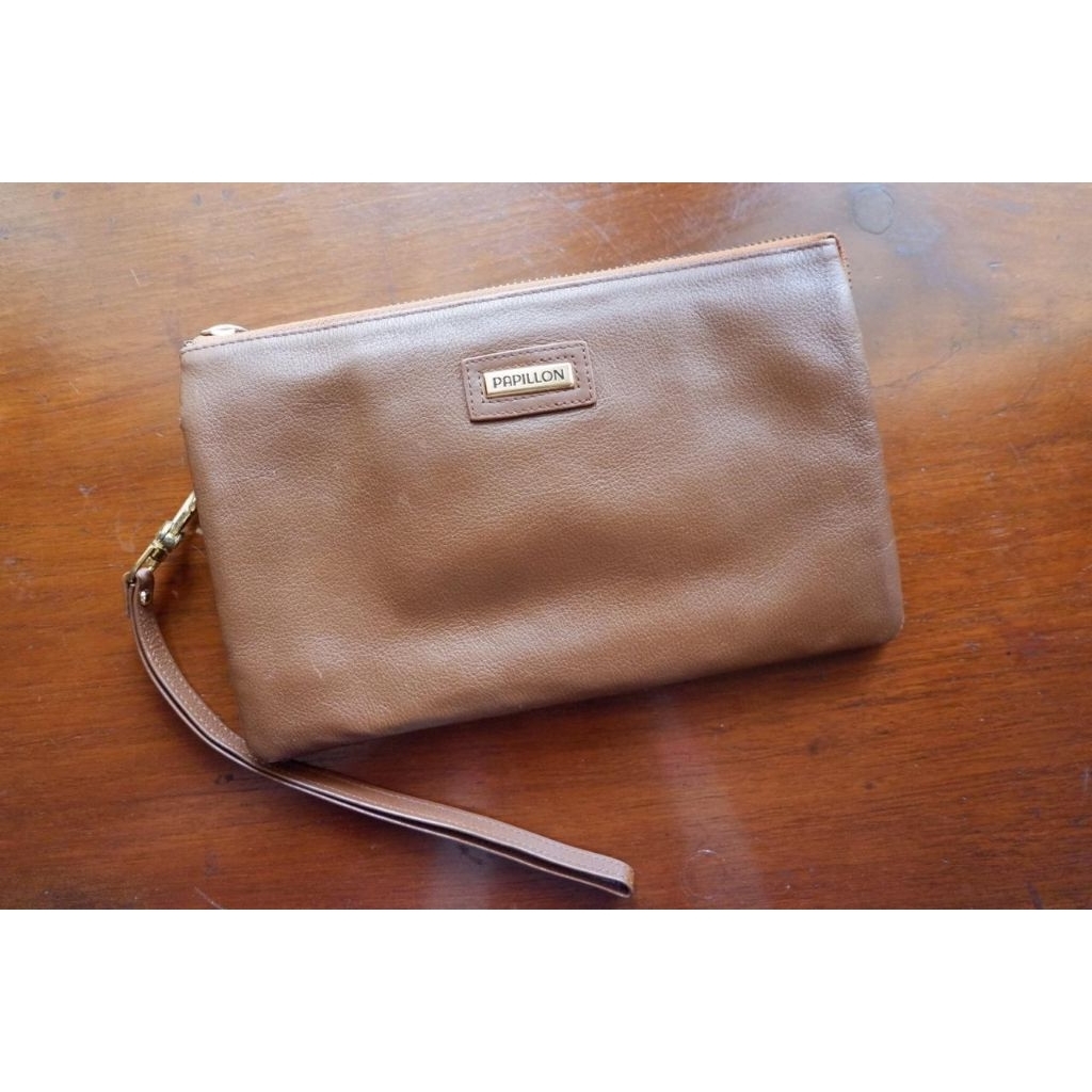 preloved clutch papillon