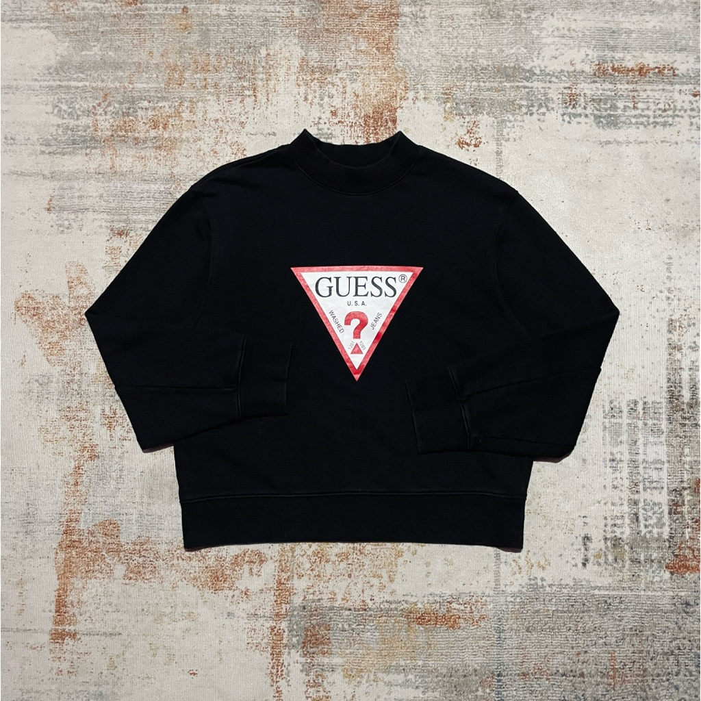 Preloved Crewneck Guess Black Triangle Red Boxy/Semi Crop