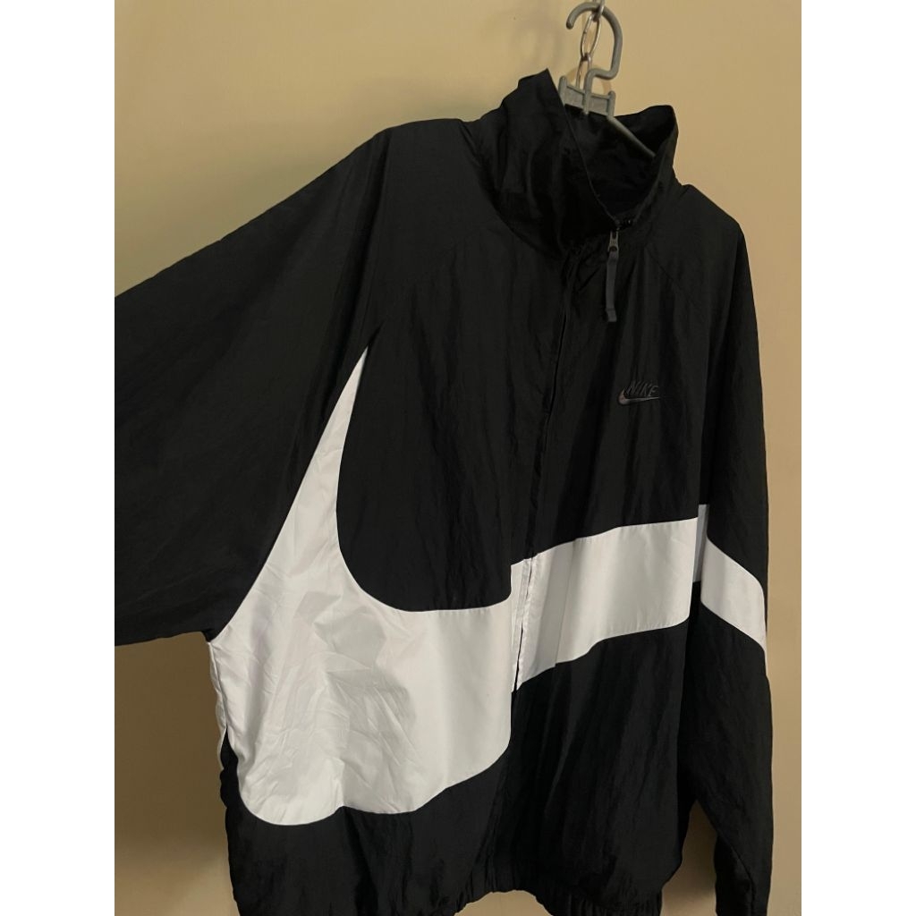 WINDBREAKER NIKE BIGSWOOSH