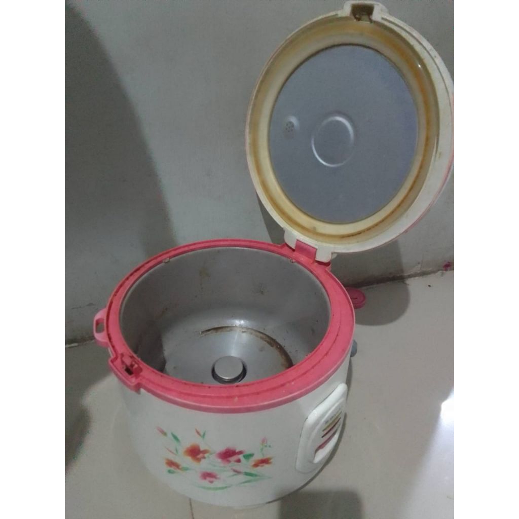 Magicom tanpa panci bekas