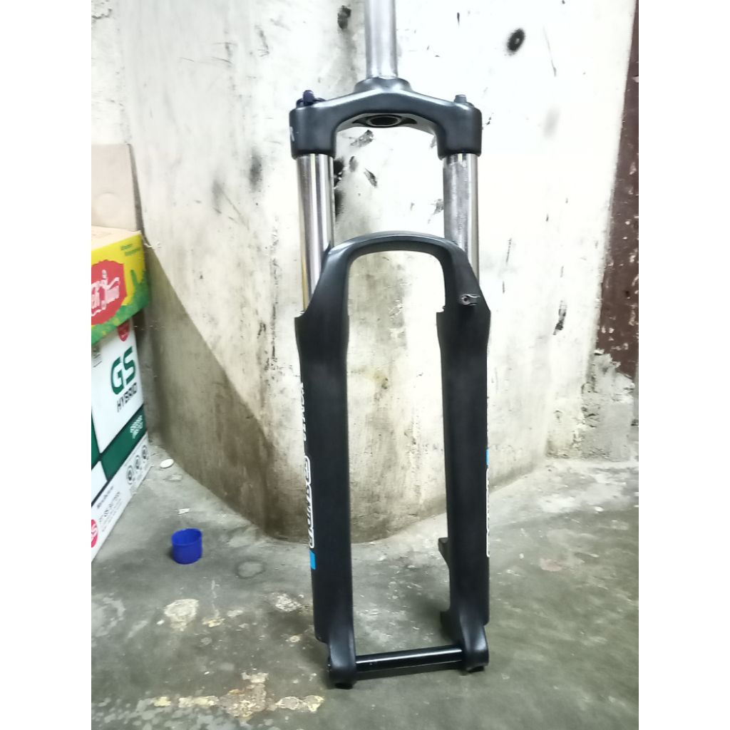 Fork SunTour XCM 32 travel 120mm  27,5 TA 15x100