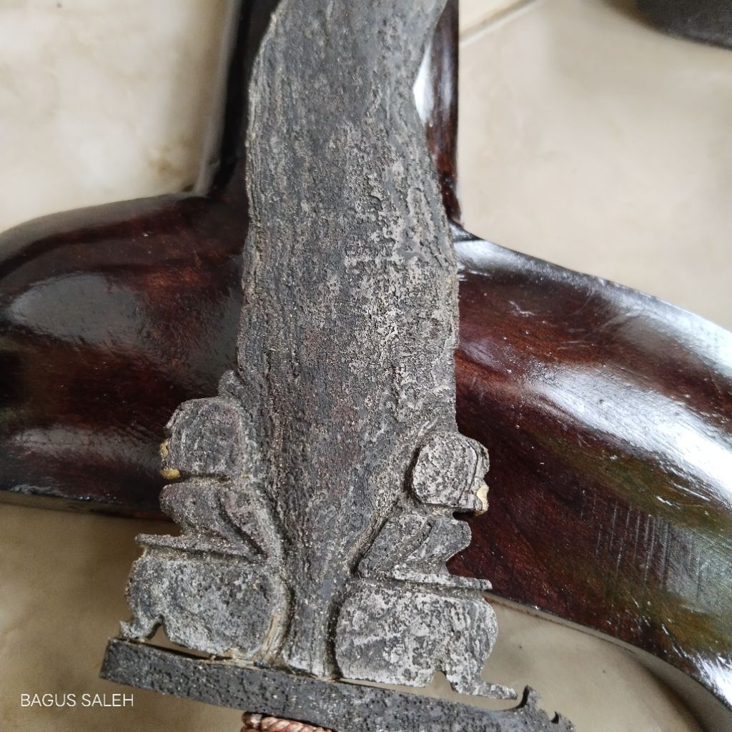 KERIS OMYANG JIMBE WINGIT