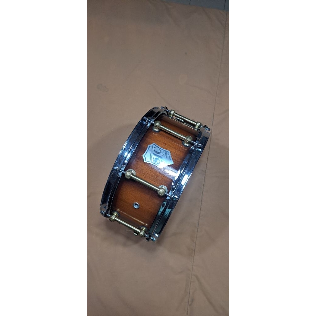 Snare drum SJC solid mahogany 13x6 vintage custom series