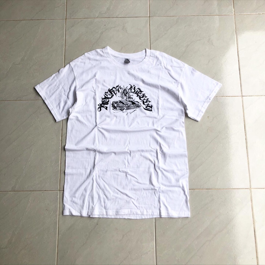 GILDAN TSHIRT SMALL ART BUNDA MARIA